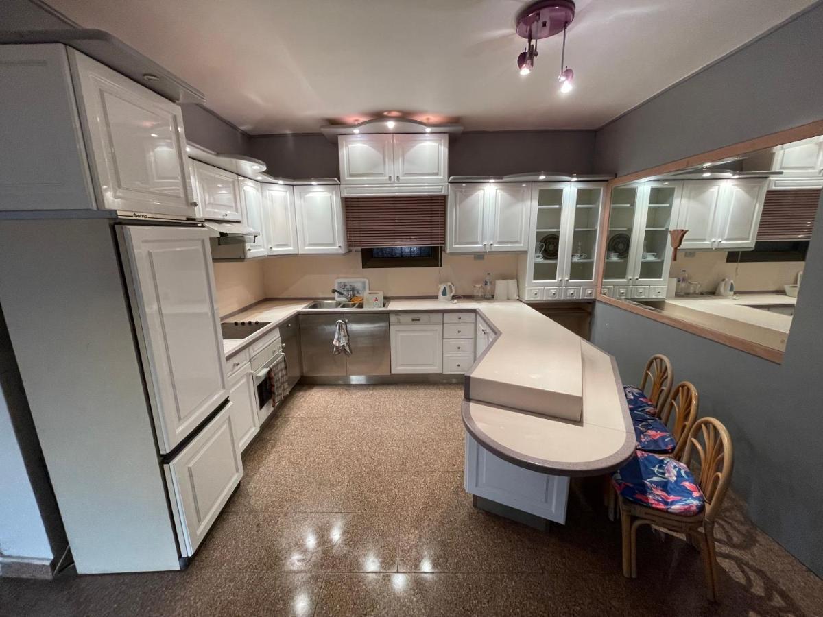 Heliopolis Modern 2Bdr Apartment Kairo Exteriör bild